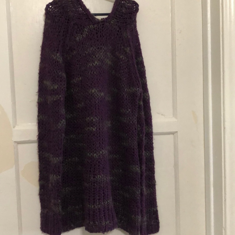 Lux women’s XS knit hooded sweater